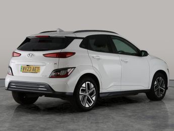 Hyundai Kona 64kWh Ultimate (10.5kW Charger) (204 ps) - REVERSE CAM - NAV - L