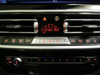 BMW iX3 80kWh M Sport (286 ps) - PARK ASSIST - LED - REVERSE CAM