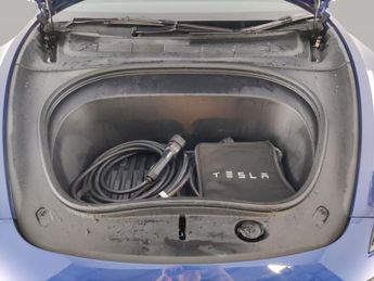 Tesla Model 3 Saloon RWD (208 ps) - KEYLESS ENTRY - 360 CAM - PARK ASSIST