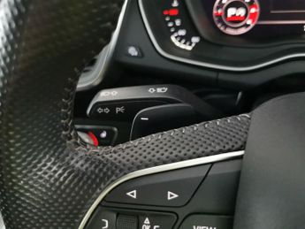 Audi Q5 2.0 TDI 40 Black Edition S Tronic quattro (190 ps) - HEATED SEAT