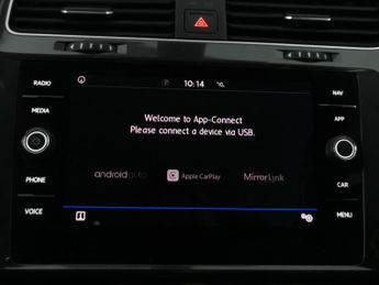 Volkswagen E-golf 35.8kWh e-Golf (136 ps) - LED - BLUETOOTH - PARK SENSORS