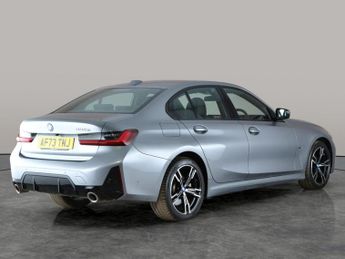 BMW 3 Series 2.0 330e 12kWh M Sport Plug-in (292 ps) - CARPLAY - ACTIVE LANE 