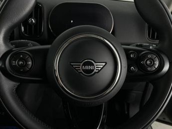 Mini Countryman 1.5 10kWh Cooper SE Classic Plug-in ALL4 (222 ps) - CRUISE - DRI