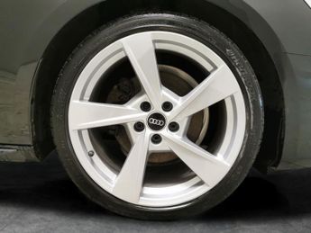 Audi A4 2.0 TDI 35 S line S Tronic (163 ps) - ELECTRIC SEATS - BLUETOOTH