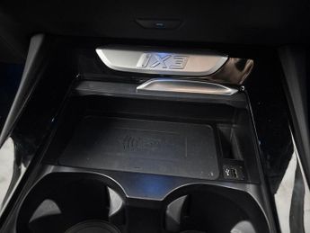 BMW iX3 80kWh M Sport (286 ps) - DRIVING ASSISTANT - 360 CAM - PARK ASSI