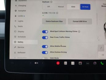 Tesla Model 3 (Dual Motor) Long Range 4WDE (346 ps) - HEATED WHEEL - KEYLESS
