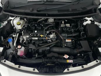 Toyota Yaris Cross 1.5 VVT-h Icon E-CVT (116 ps) - LANE TRACE ASSIST - LANE DEPARTU