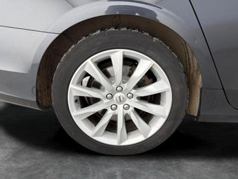 Volvo V90 2.0 T4 GPF Momentum (190 ps) - SENSUS SAT NAV - PARK ASSIST - LE