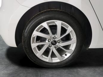 Audi A1 1.0 TFSI 25 Sport Sportback S Tronic (95 ps) - BLUETOOTH - CRUIS