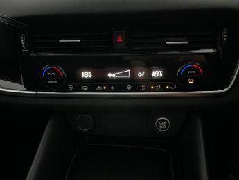 Nissan Qashqai 1.3 DIG-T MHEV N-Connecta XTRON (158 ps) - CARPLAY - 360 CAM - L