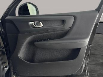 Volvo C40 Recharge 69kWh Core (231 ps) - ADAPT CRUISE - CARPLAY - PARK ASS