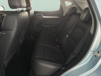 MG MG ZS 44.5kWh Exclusive (143 ps) - HEATED SEATS - NAV - BLIND SPOT ASS
