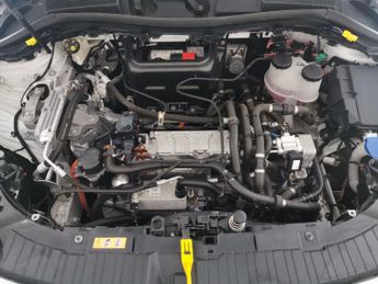 Mercedes-Benz EQA EQA 250 66.5kWh AMG Line (190 ps) - REVERSE CAM - NAV - ALCANTAR