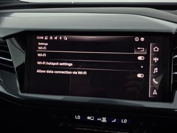 Audi Q4 E-tron 40 S line Sportback 82kWh (204 ps) - CARPLAY - LED - HEATED SEAT