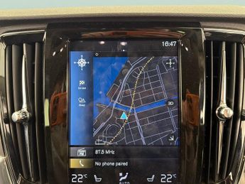 Volvo V90 2.0 T4 GPF Momentum (190 ps) - SENSUS SAT NAV - PARK ASSIST - LE