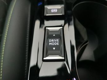 Peugeot 208 1.2 GT Premium e-DSC6 (145 ps) - 360 CAM - LED - REVERSE CAM