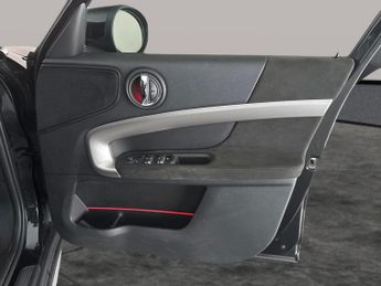 Mini Countryman 1.5 Cooper Exclusive Steptronic (136 ps) - SPLIT FOLDING REAR SE