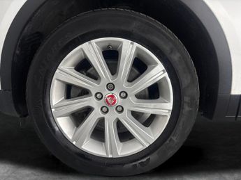 Jaguar E-pace 2.0 D180 S AWD (180 ps) - ELECTRIC SEATS - WIFI - BLUETOOTH
