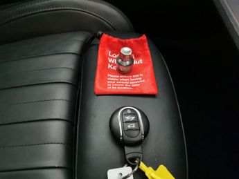 Mini Clubman 1.5 Cooper Exclusive 6dr Steptronic (136 ps) - ROOF IN BODY COLO