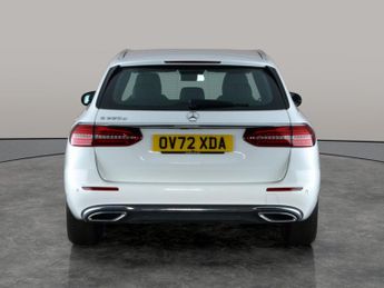 Mercedes-Benz E Class 2.0 E220dh MHEV Sport G-Tronic+ (220 ps) - FRONT AND REAR PARKIN