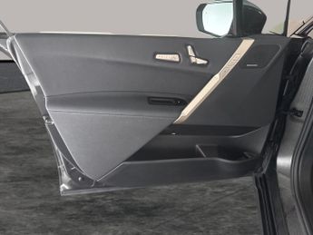 BMW iX 40 76.6kWh M Sport xDrive (326 ps) - STEPPED SENSATEC - ATELIER 