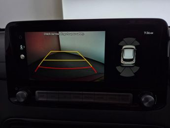 Hyundai Kona 64kWh Ultimate (10.5kW Charger) (204 ps) - ACTIVE LANE ASSIST