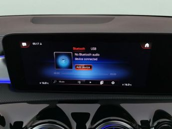 Mercedes-Benz CLA 1.3 CLA250e 15.6kWh AMG Line (Premium Plus) Coupe Plug-in 8G-DCT