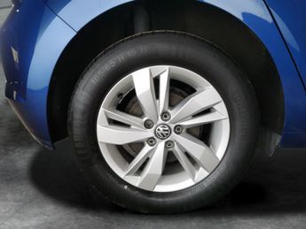 Volkswagen Polo 1.0 TSI SE DSG (95 ps) - SD CARD MEDIA INPUT - PRIVACY GLASS