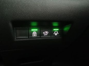 Peugeot 208 1.2 GT Premium e-DSC6 (145 ps) - CARPLAY - KEYLESS ENTRY - LED