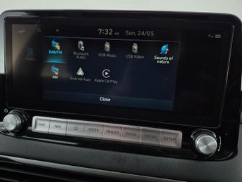 Hyundai Kona 64kWh Ultimate (10.5kW Charger) (204 ps) - ACTIVE LANE ASSIST