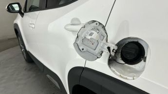 Toyota Yaris Cross 1.5 VVT-h Excel E-CVT (116 ps) - LANE DEPARTURE ALERT - LANE TRA