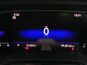Volkswagen Polo 1.0 TSI Life DSG (95 ps) - SAT NAV - LIGHT AND SIGHT PACK - BLUE