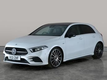 Mercedes A Class 2.0 A200d Exclusive Edition 8G-DCT (150 ps) - LED - REVERSE CAM 