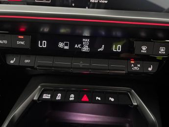 Audi A3 30 TFSI S Line S Tronic [Comfort+Sound] - LANE ASSIST - HEATED L