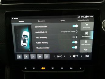 MG MG ZS 72.6kWh Trophy Connect Long Range (156 ps) - NAV - BLIND SPOT AS
