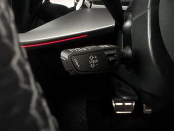 Audi A3 30 TFSI S Line S Tronic [Comfort+Sound] - LANE ASSIST - HEATED L
