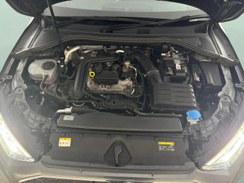 Audi A3 30 TFSI S Line S Tronic [Comfort+Sound] - LANE ASSIST - HEATED L