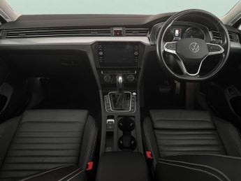 Volkswagen Passat 1.5 TSI EVO SEL DSG (150 ps) - PADDLE SHIFT - PARK SENSORS - AIR