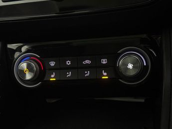 MG MG ZS 44.5kWh Exclusive (143 ps) - HEATED SEATS - NAV - BLIND SPOT ASS
