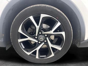 Toyota C-HR 1.8 VVT-h GPF Design CVT (122 ps) - HEATED SEATS - NAV