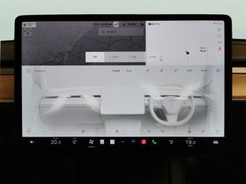 Tesla Model Y SUV RWD (346 ps) - HEATED STEERING - WIFI - BLIND SPOT ASSIST