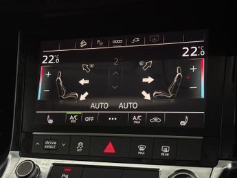 Audi e-tron 50 Technik quattro 71.2kWh (11kW Charger) (313 ps) - ADJUSTABLE 
