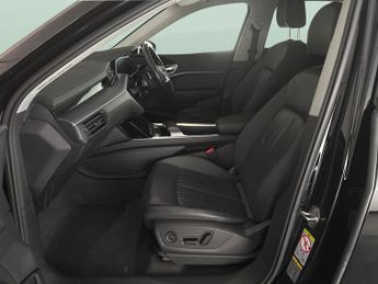 Audi e-tron 50 Technik quattro 71.2kWh (11kW Charger) (313 ps) - ADJUSTABLE 