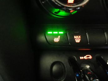 Mini Electric Hatch Cooper SE 32.6kWh Level 2 (184 ps) - MIRROR CAPS - YELLOW - ROOF