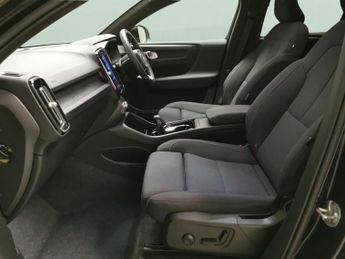 Volvo C40 Recharge 69kWh Plus (231 ps) - KEYLESS ENTRY - PARK ASSIST - LED