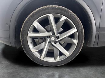Seat Tarraco 2.0 TDI FR Sport DSG (150 ps) - LED - REVERSE CAM - NAV