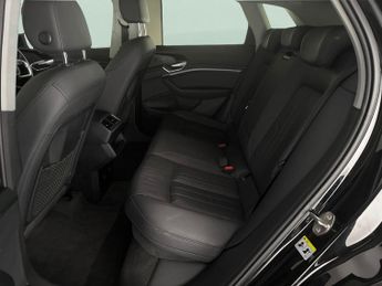 Audi e-tron 50 Technik quattro 71.2kWh (11kW Charger) (313 ps) - ADJUSTABLE 