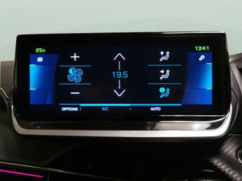Peugeot E-2008 50kWh GT (7kW Charger) (136 ps) - LED - REVERSE CAM - NAV
