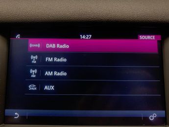 Land Rover Discovery Sport 2.0 TD4 SE Tech 4WD (180 ps) - BLUETOOTH - CRUISE - CLIMATE CONT