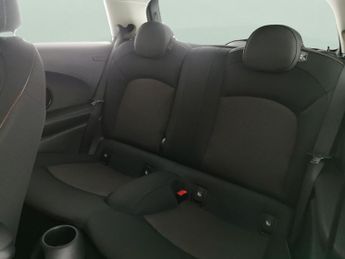 Mini Hatch 1.5 Cooper Classic Steptronic (136 ps) - CARPLAY - LED - PREMIUM